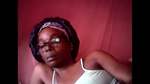 chocolatedrop_ online show from 02-08-26, 02:31