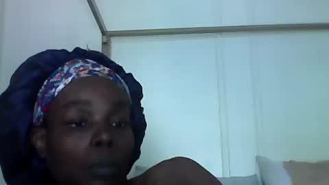 chocolatedrop_ online show from 06-04-26, 03:40