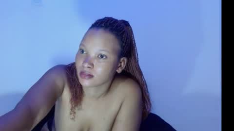 chocolatemilkebony online show from 02-23-25, 07:00