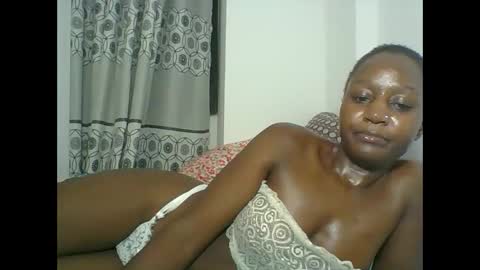 Snapshot of chocolateskin4 chatting on 06-06-26, 01:32 JANE online show from 06-06-26, 01:32