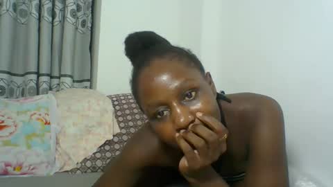Snapshot of chocolateskin4 chatting on 06-11-26, 02:53 JANE online show from 06-11-26, 02:53