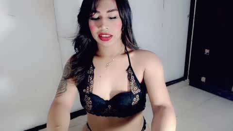 Snapshot of chocolatetriplex chatting on 05-28-26, 02:36 chocolatetriplex online show from 05-28-26, 02:36