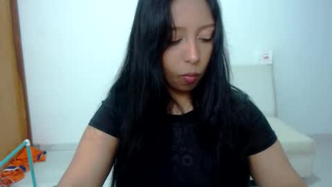 Monica online show from 04-12-26, 02:05