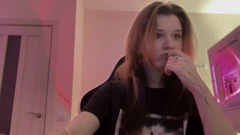 Lissa online show from 02-06-26, 04:28