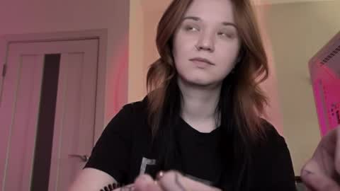 Lissa online show from 03-27-26, 02:06