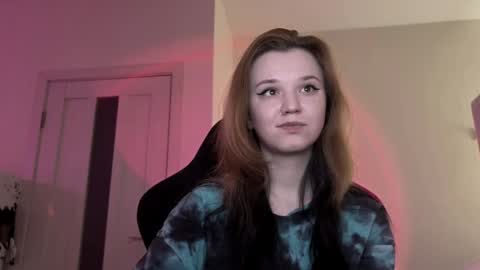 Lissa online show from 04-17-26, 01:08