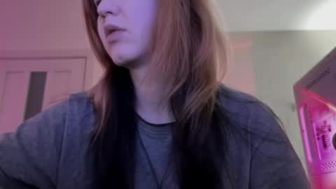 Snapshot of choimia chatting on 04-23-26, 03:36 Lissa online show from 04-23-26, 03:36