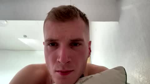 Snapshot of chosentwink chatting on 02-26-26, 08:35 Johnny online show from 02-26-26, 08:35