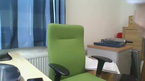 Snapshot of chr35is09 chatting on 03-04-25, 02:10 chr35is09 online show from 03-04-25, 02:10