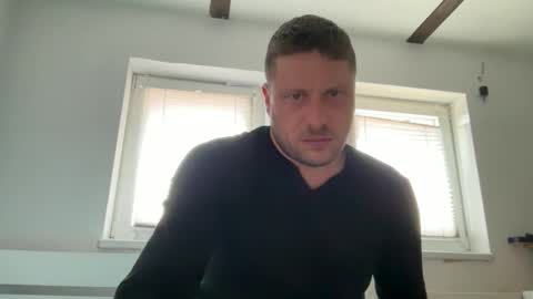 Snapshot of chris164 chatting on 04-02-26, 10:35 Chris online show from 04-02-26, 10:35