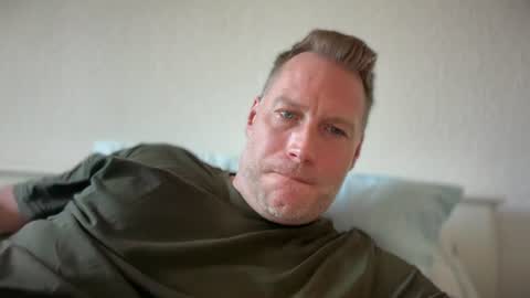 Christian online show from 06-17-26, 04:30