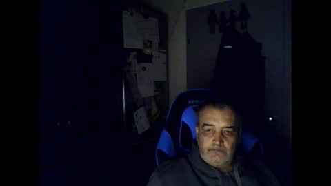 Chris online show from 10-12-25, 04:00