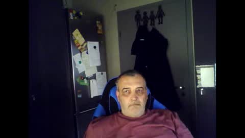 Chris online show from 06-11-26, 06:06