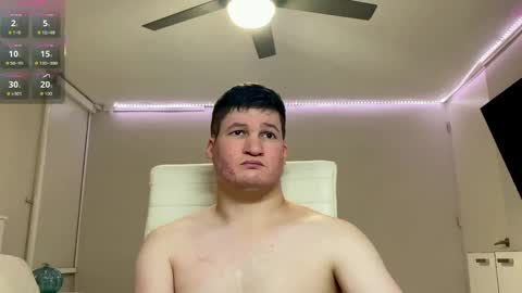 Snapshot of chris___evanss chatting on 09-19-25, 10:43 Chris Evens online show from 09-19-25, 10:43