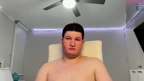 Snapshot of chris___evanss chatting on 09-23-25, 11:08 Chris Evens online show from 09-23-25, 11:08