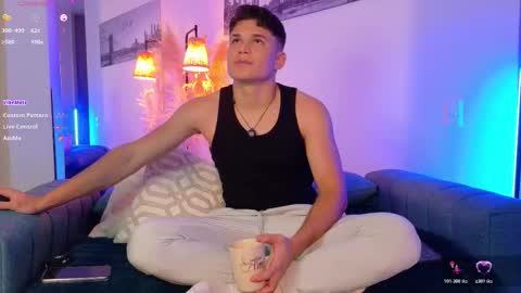 Chris Argent online show from 01-16-26, 03:54