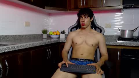 Chris Evans online show from 03-03-26, 01:34