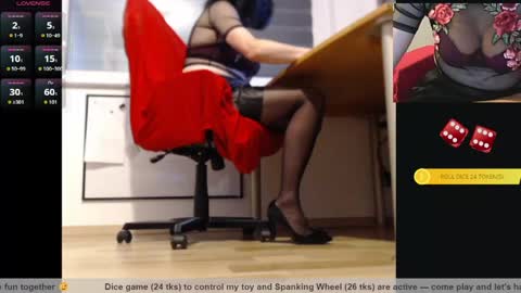 Snapshot of chris_hot73 chatting on 06-09-26, 07:53 Chris online show from 06-09-26, 07:53