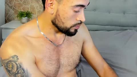 Snapshot of chris_kizz chatting on 12-19-24, 09:51 chris_kizz online show from 12-19-24, 09:51