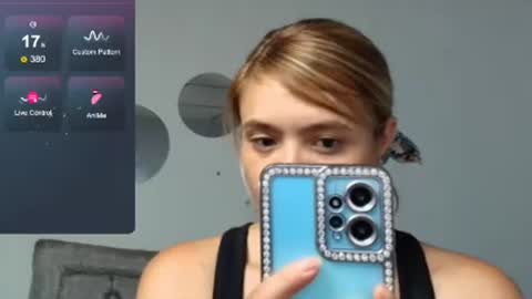 Yarixa online show from 02-16-25, 01:14