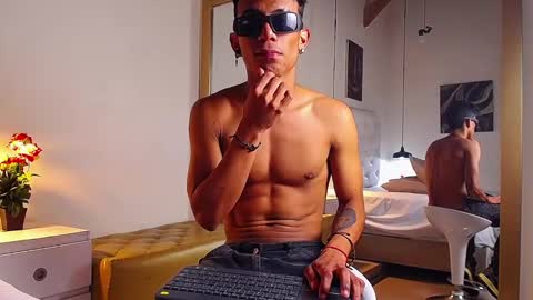 Snapshot of chris_weell chatting on 12-04-24, 12:41 Chris Weell online show from 12-04-24, 12:41