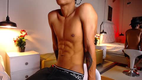 Snapshot of chris_weell chatting on 12-26-24, 11:13 Chris Weell online show from 12-26-24, 11:13