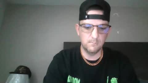 chrisgsonone online show from 12-04-25, 08:28