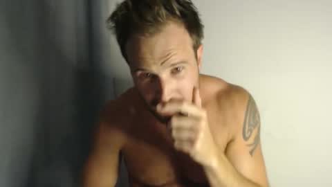 Chris Hemsworth online show from 02-07-26, 07:50