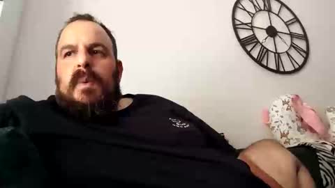 chris  ole online show from 05-08-26, 01:38
