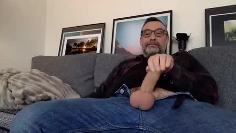 chrispanam13 online show from 05-20-26, 08:20