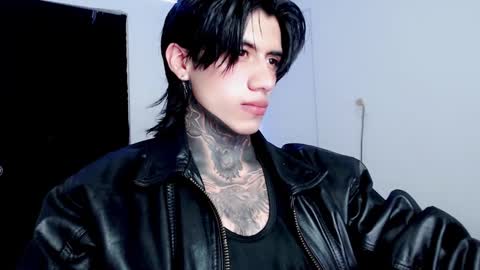 Snapshot of chriss_opp chatting on 02-13-25, 06:16 CHRIS INDEPENT MODEL online show from 02-13-25, 06:16