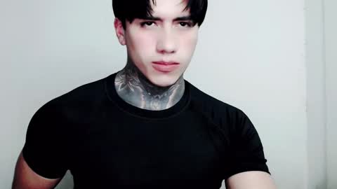 Snapshot of chriss_opp chatting on 09-17-25, 04:19 CHRIS INDEPENT MODEL online show from 09-17-25, 04:19