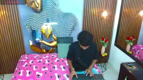 chrisshottx online show from 06-15-26, 07:16