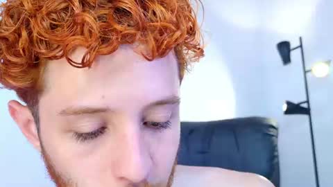 Hi dont forguet to follow me    online show from 06-27-26, 04:23