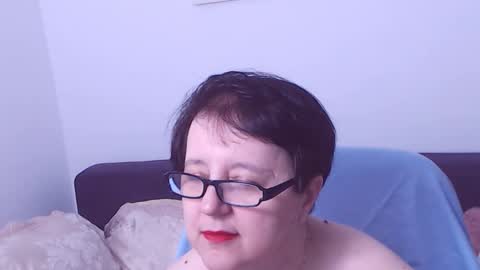 Christa online show from 10-18-25, 11:38