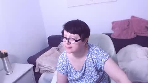 Christa online show from 02-08-26, 01:03