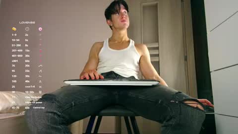 UPVOTE ME ------  ILL DO SOMETHING FOR FREE online show from 12-17-25, 03:34