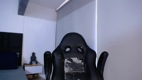 Christian online show from 03-25-26, 01:28