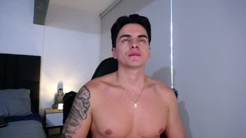 Snapshot of christianvalenzia chatting on 07-14-26, 10:04 Christian online show from 07-14-26, 10:04