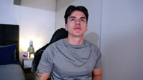 Snapshot of christianvalenzia chatting on 07-23-26, 11:24 Christian online show from 07-23-26, 11:24
