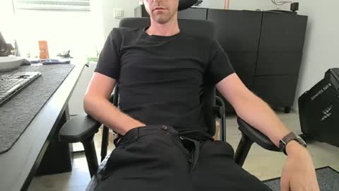 Snapshot of christianwbd chatting on 07-01-26, 01:13 christianwbd online show from 07-01-26, 01:13