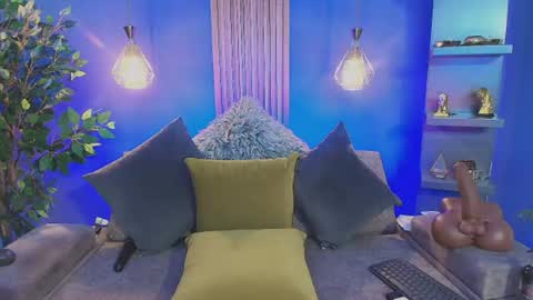 Snapshot of christiekroes chatting on 06-22-26, 01:41 Christiekroes online show from 06-22-26, 01:41