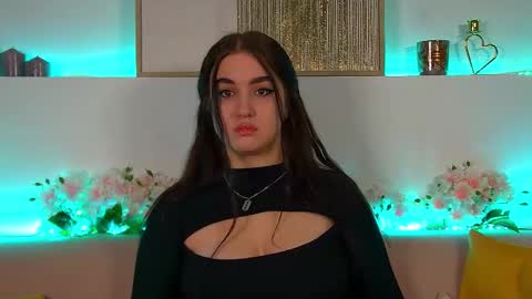 Christina online show from 02-19-25, 12:57