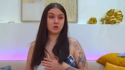 Christina online show from 01-17-26, 06:33