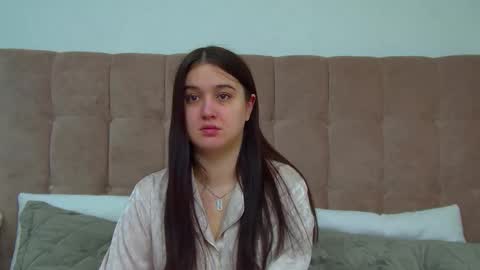 Christina online show from 02-17-26, 06:32