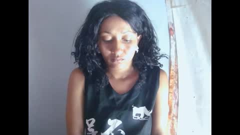 christine213 online show from 11-08-25, 12:44