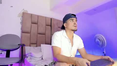 christopher online show from 05-28-26, 07:11