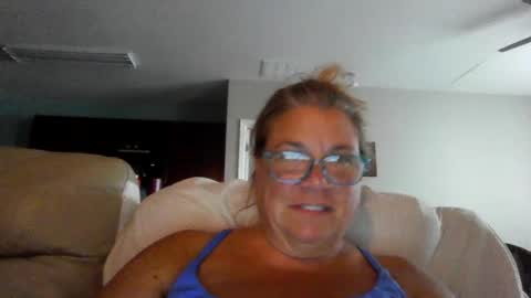 Snapshot of christopher_rain chatting on 07-03-26, 12:11 Christopher Rain online show from 07-03-26, 12:11