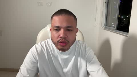 Snapshot of christopherdav chatting on 12-06-24, 03:30 Chris online show from 12-06-24, 03:30