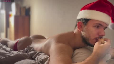 Christopher online show from 12-10-24, 05:22